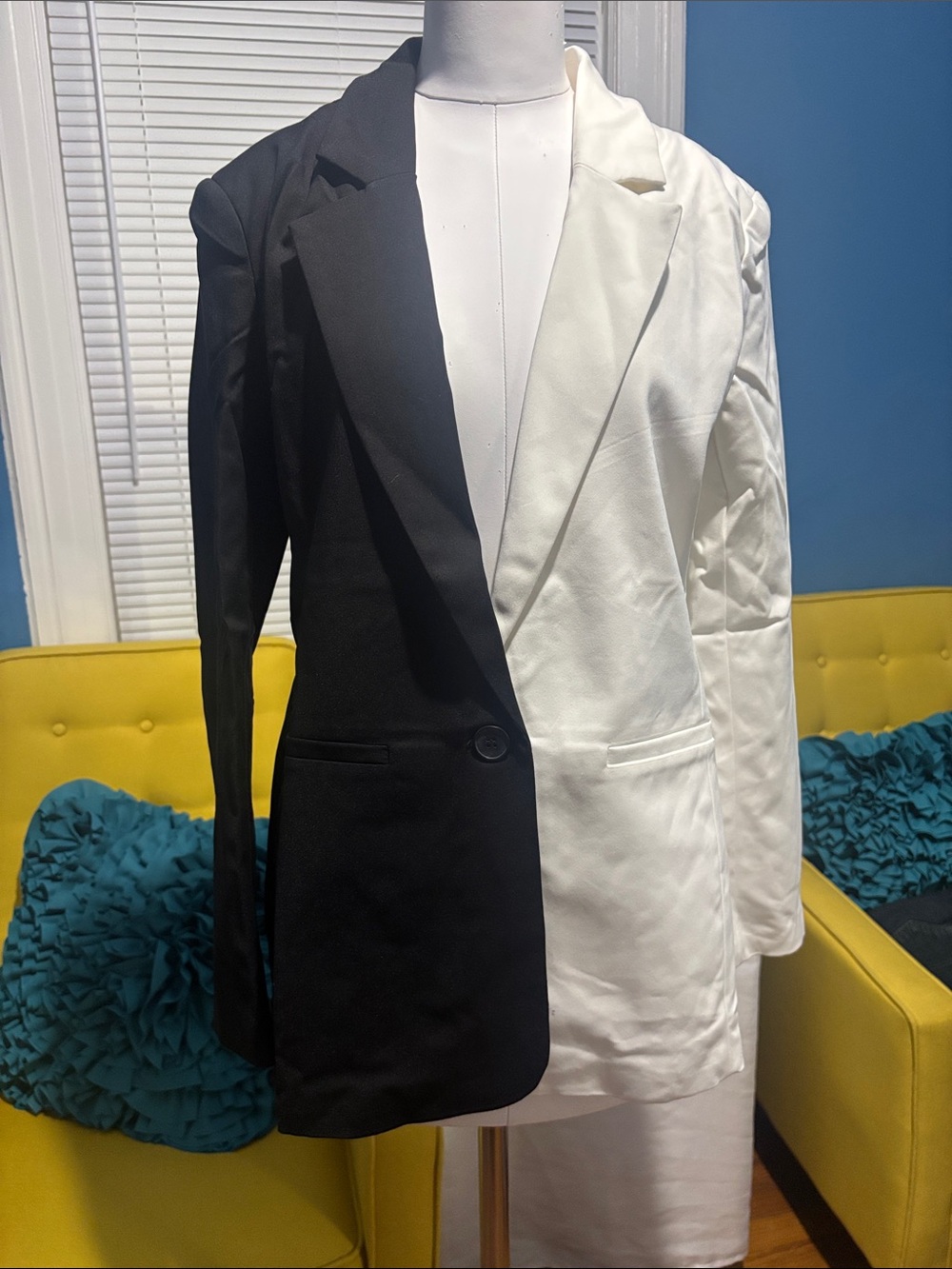 Women's Two-Tone Black and White Tailored Blazer